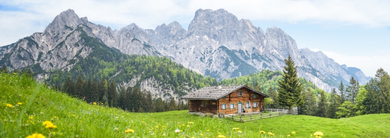 austria-cabin-mountains