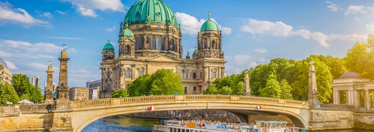 germany-berlin-cathedral-island-museums
