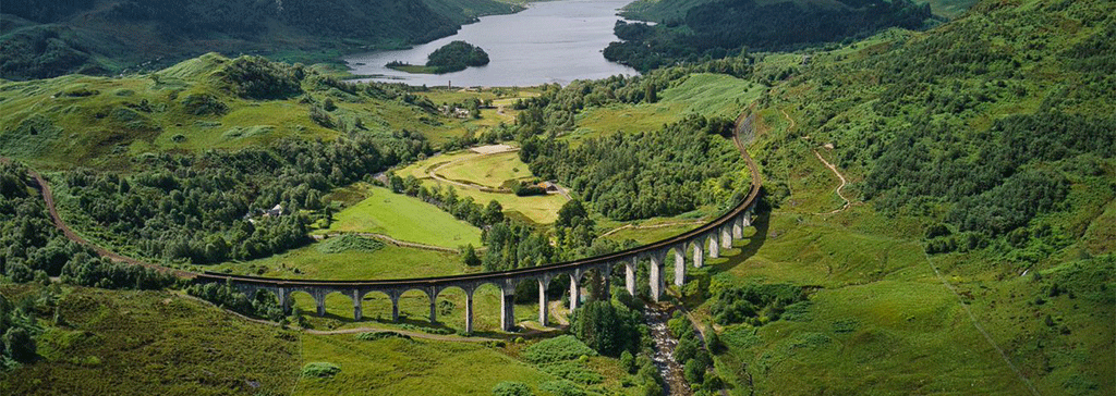 header-scotland-glenfinnan-viaduct-harry-potter-train