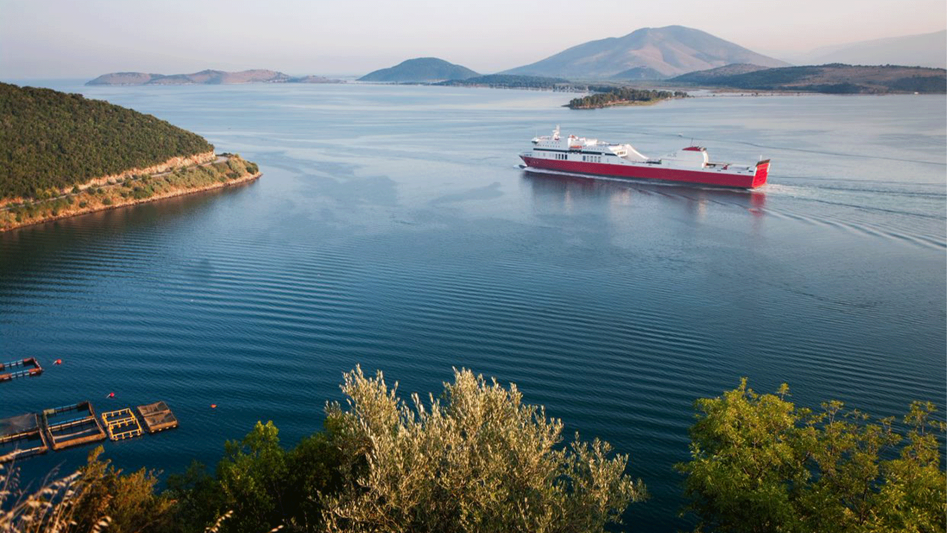 italy-ferry-sea