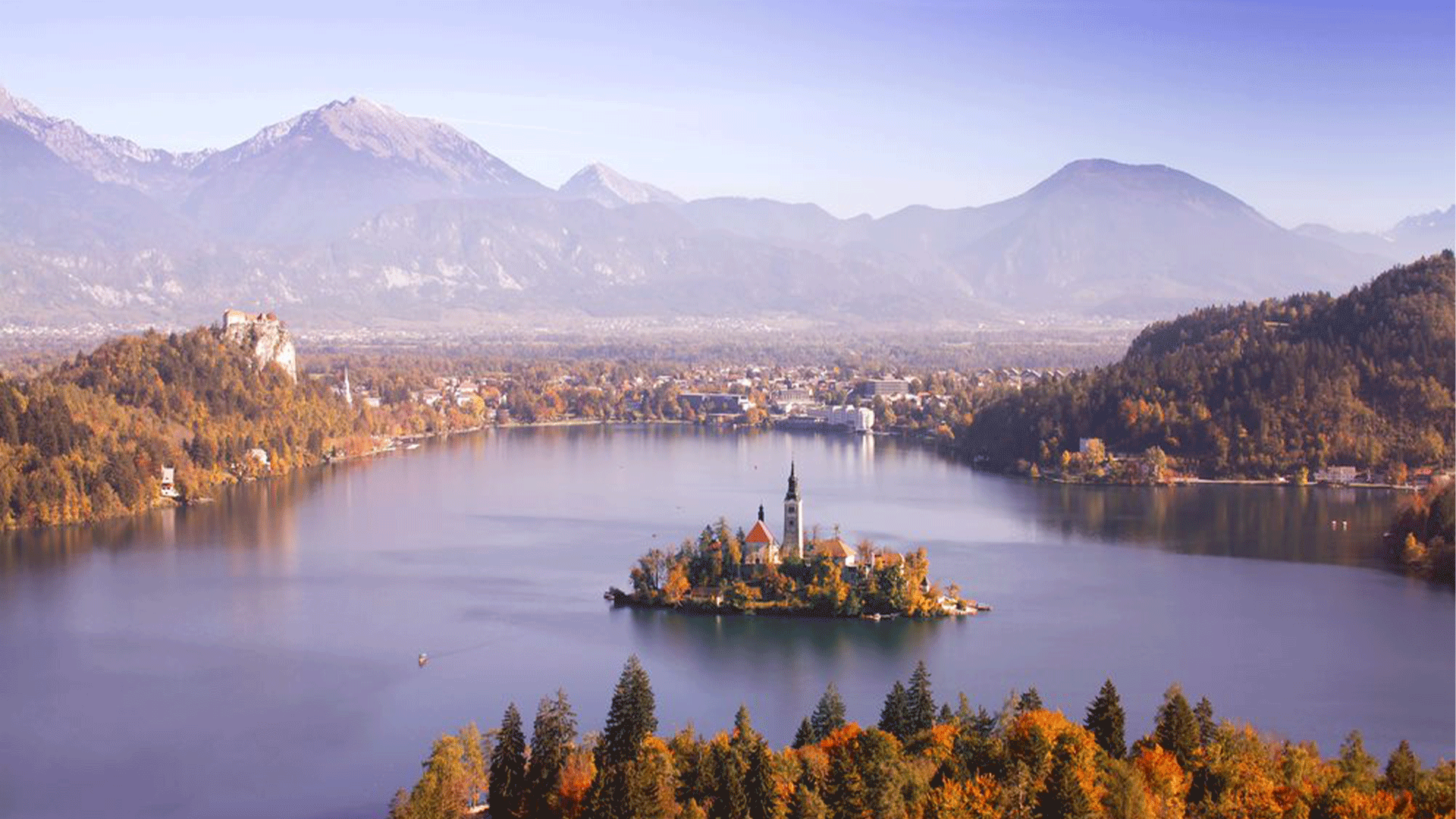slovenia-lake-bled-autumn