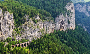 austria-semmering-line-scenic-train
