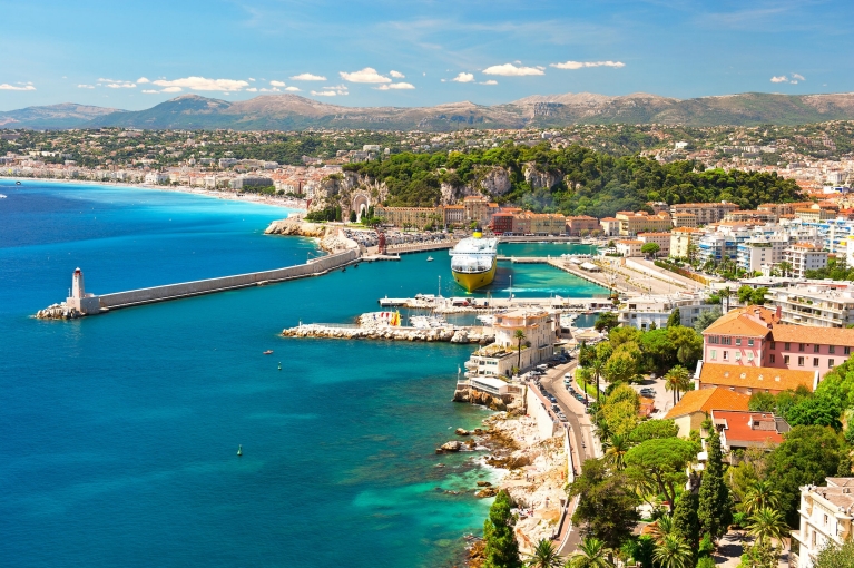 Die Stadt Nizza an der französischen Riviera