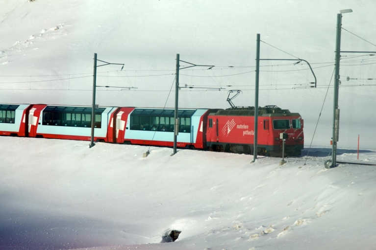 Glacier Express in snow
