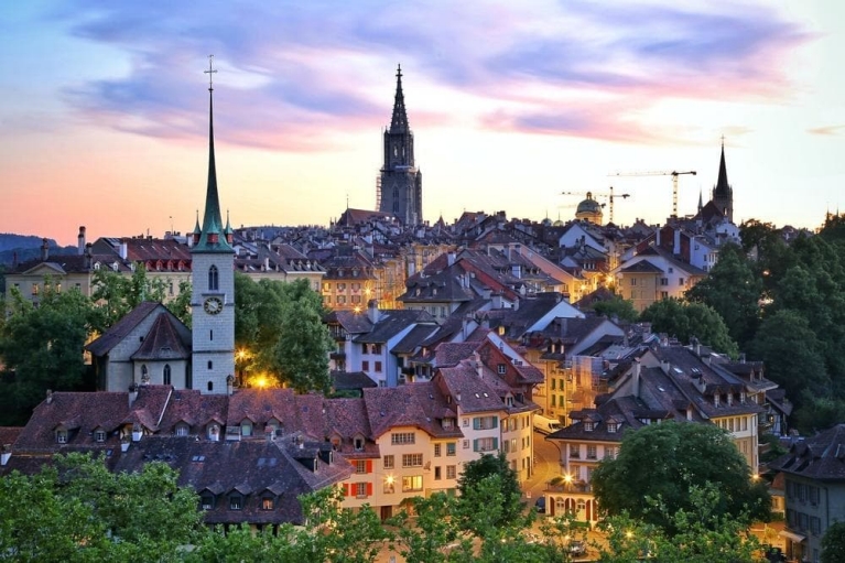 Durch die romantische Hauptstadt der Schweiz, Bern, schlendern