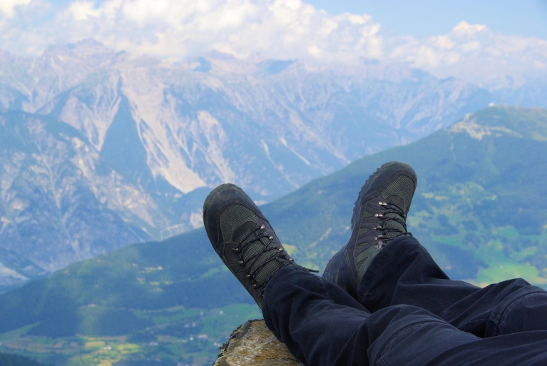 Atemberaubende Aussicht nach einer Wanderung in den österreichischen Alpen