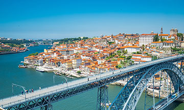 portugal-porto-dom-luis-bridge-sunny-day