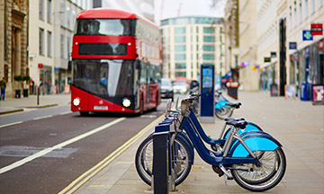 united-kingdom-london-public-transport-red-bus-bikes
