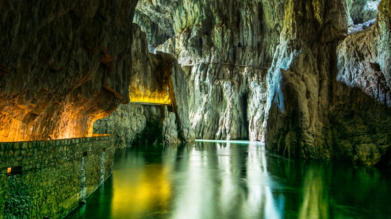slovenia-skocjan-caves