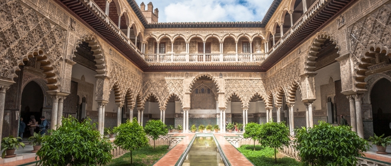 In het koninklijke paleis Alcázar van Sevilla